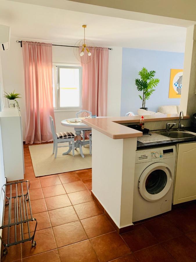 101 Hippo Apartment In Popular Regina Gardens Paphos Exteriér fotografie